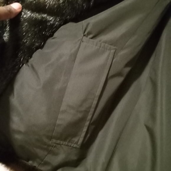 Faux fur jacket - Picture 3 of 5